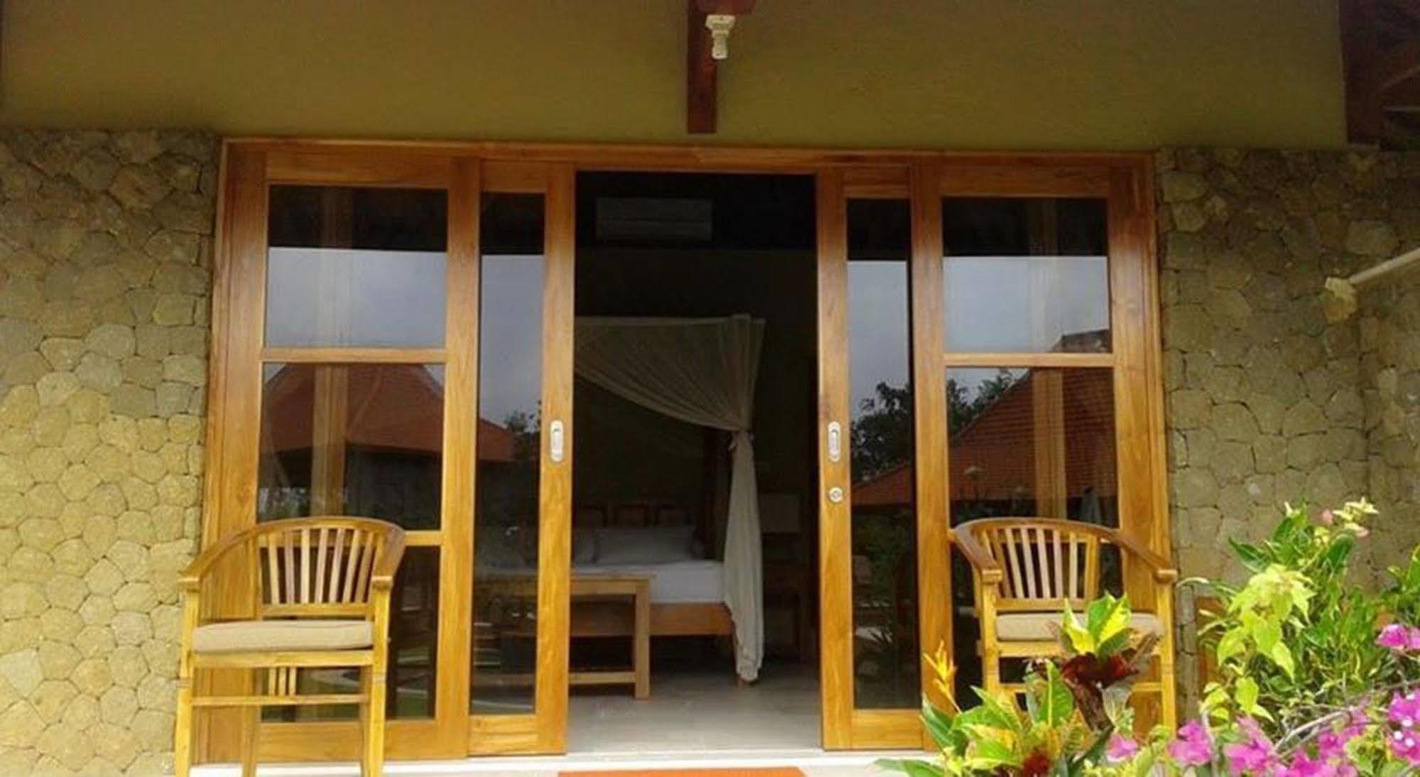 Three Monkeys Villas Pecatu Exteriör bild