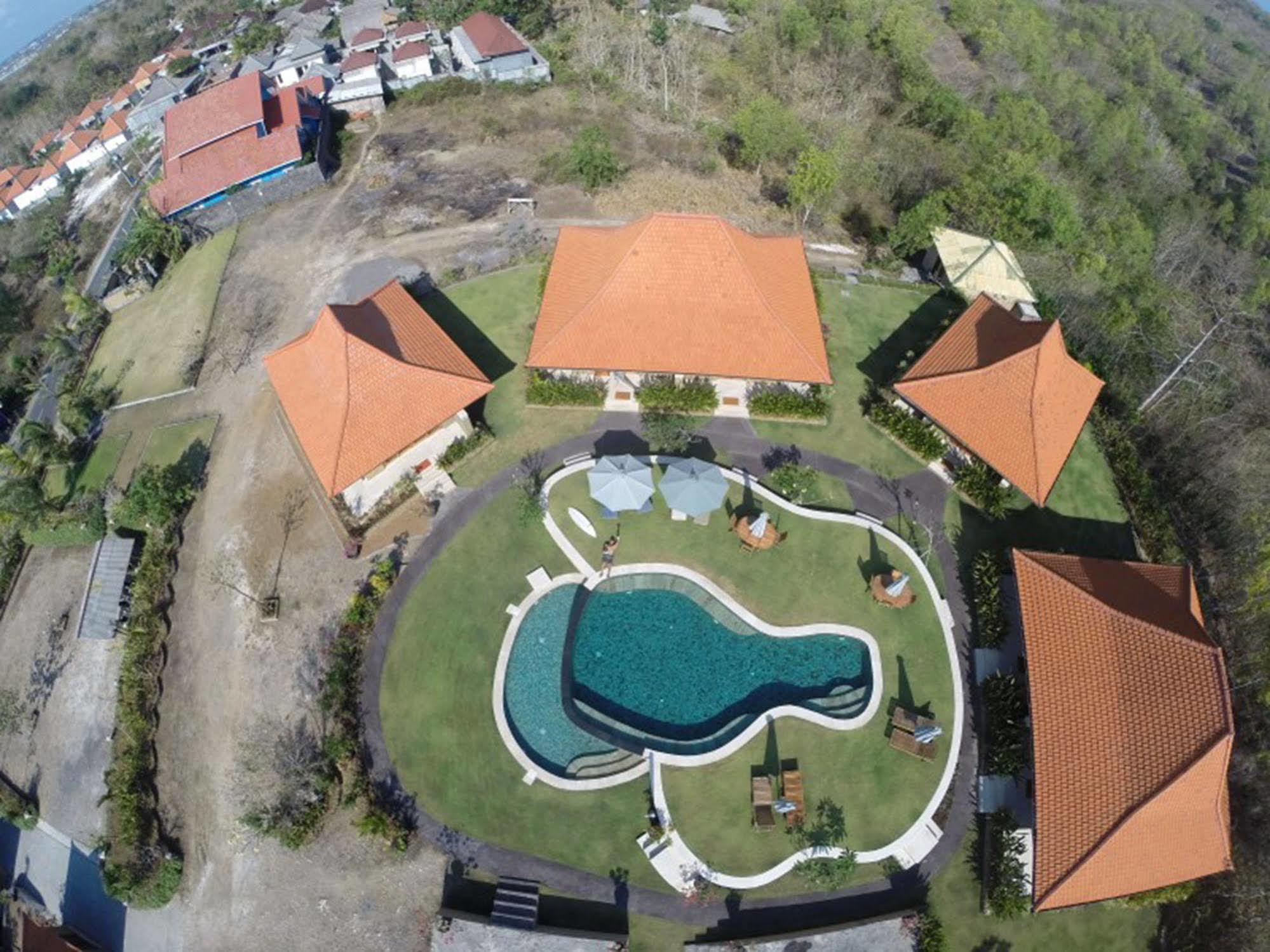 Three Monkeys Villas Pecatu Exteriör bild
